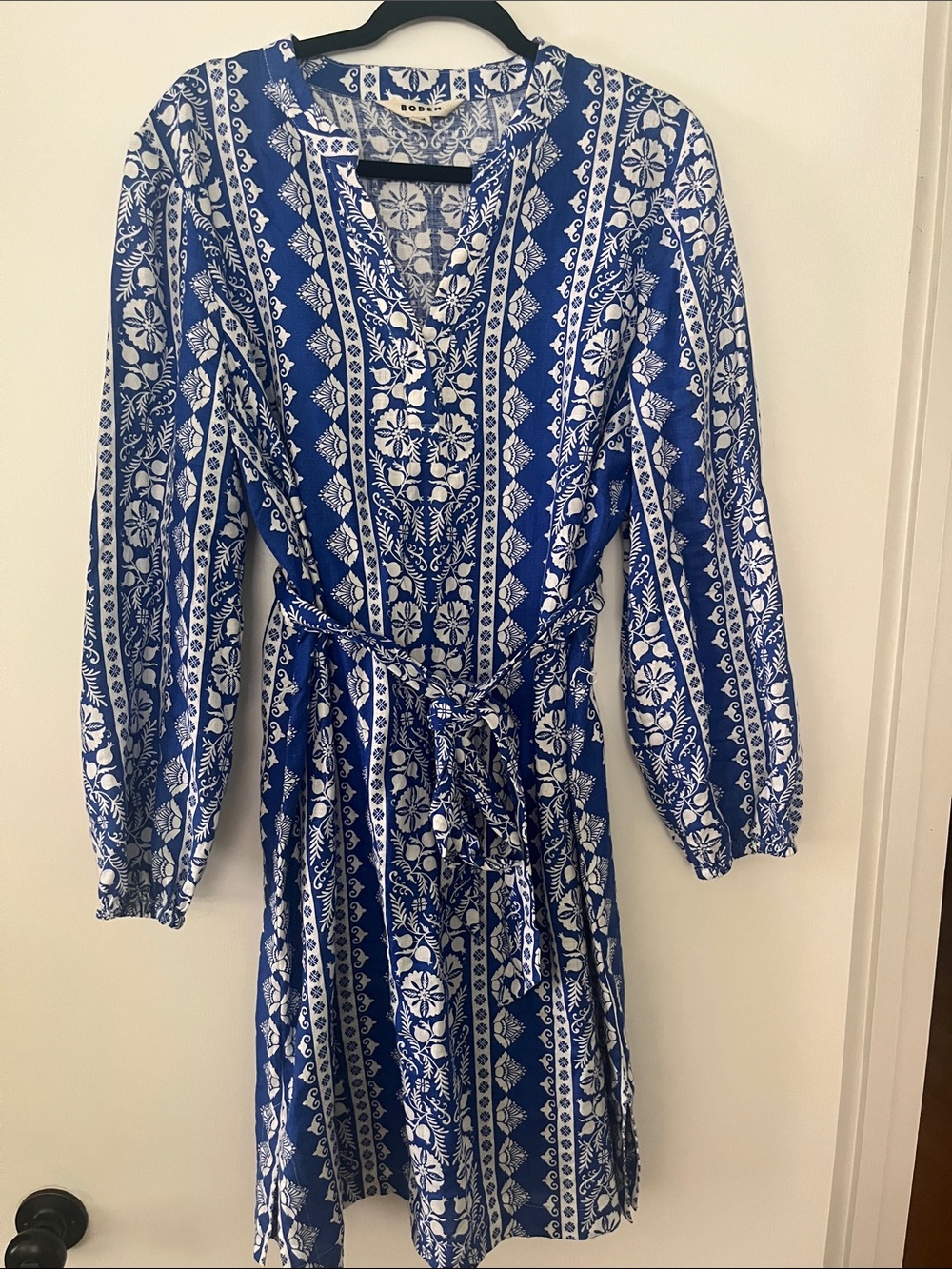 Boden Blue and White Printed Tie-Waist 100% Linen Long Sleeve Dress